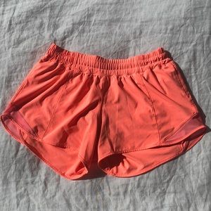 Lululemon hotty hot short 4" inseam